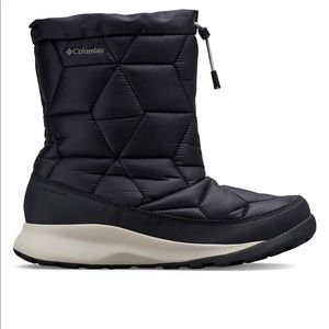 Columbia women winter boots